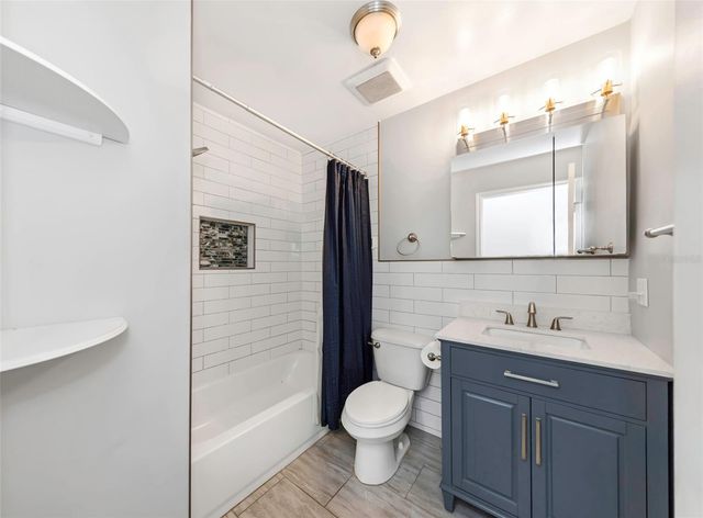 3070 DRYER AVENUE, Largo, FL 33770