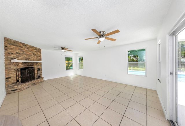 3070 DRYER AVENUE, Largo, FL 33770