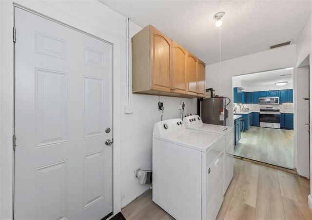 3070 DRYER AVENUE, Largo, FL 33770