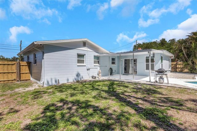 3070 DRYER AVENUE, Largo, FL 33770