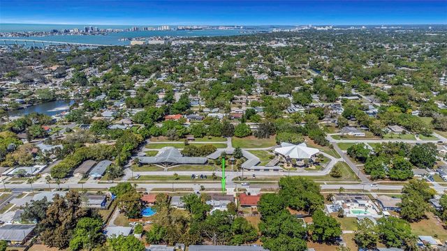 3070 DRYER AVENUE, Largo, FL 33770