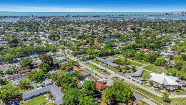 3070 DRYER AVENUE, Largo, FL 33770