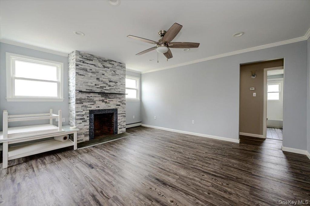 450 E Broadway, Long Beach, NY 11561 — photo 3