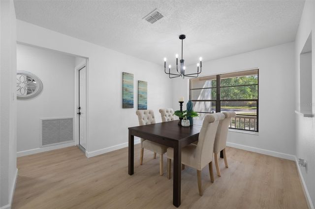 9880 W BAY STREET, Seminole, FL 33776