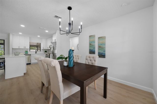 9880 W BAY STREET, Seminole, FL 33776