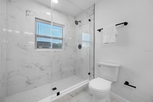 9880 W BAY STREET, Seminole, FL 33776