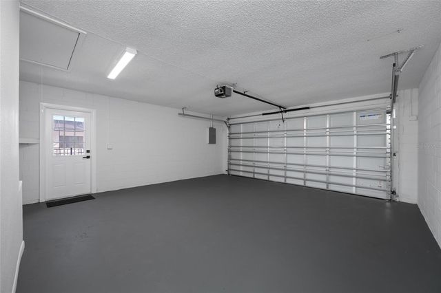 9880 W BAY STREET, Seminole, FL 33776