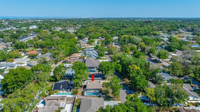 9880 W BAY STREET, Seminole, FL 33776