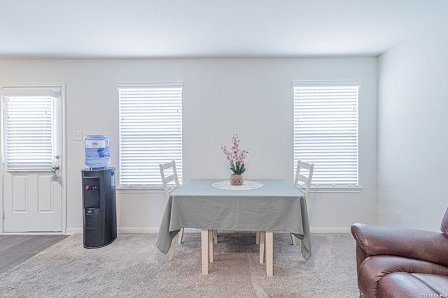 12323 COMMANDER DR, San Antonio, TX 78252