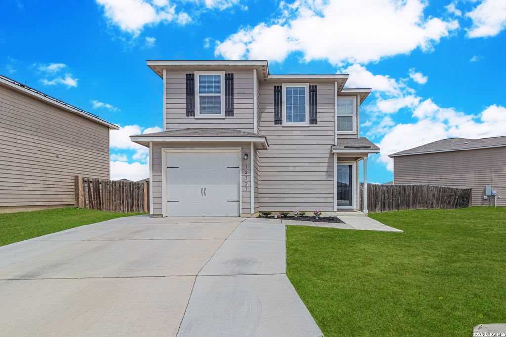 12323 COMMANDER DR, San Antonio, TX 78252
