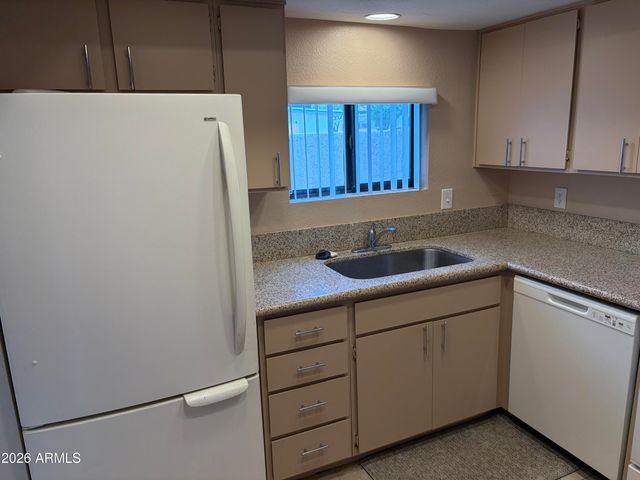 1401 E PUGET Avenue 3, Phoenix, AZ 85020