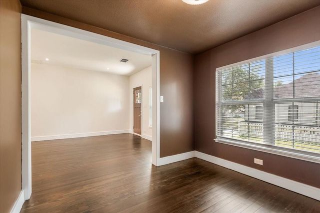 603 Crockett Street, Brenham, TX 77833