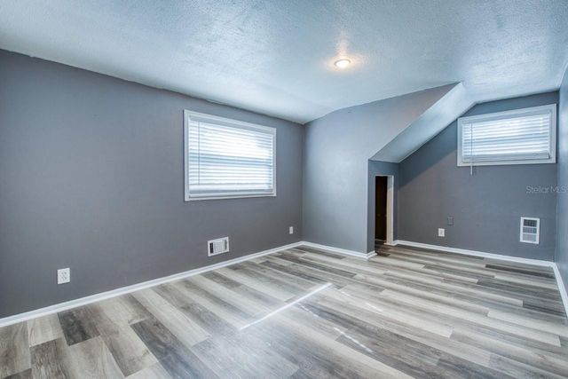 2619 64TH PLACE N, St Petersburg, FL 33702