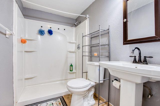 2619 64TH PLACE N, St Petersburg, FL 33702