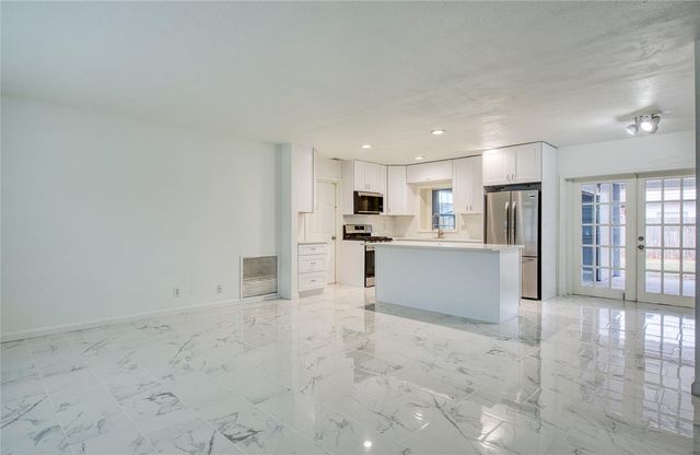 2619 64TH PLACE N, St Petersburg, FL 33702