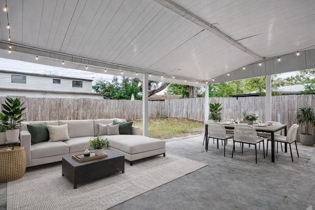 2619 64TH PLACE N, St Petersburg, FL 33702