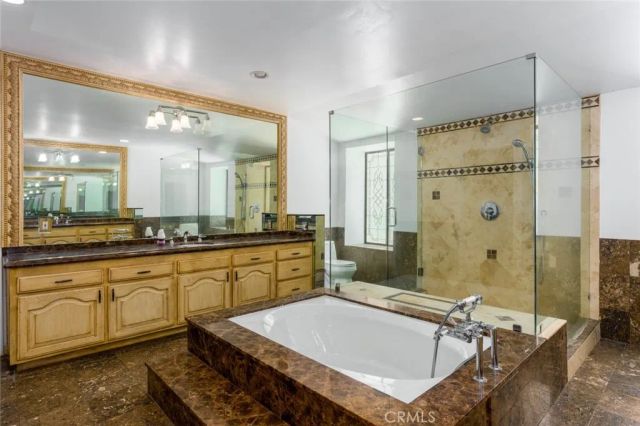 3243 Iredell, Studio City, CA 91604