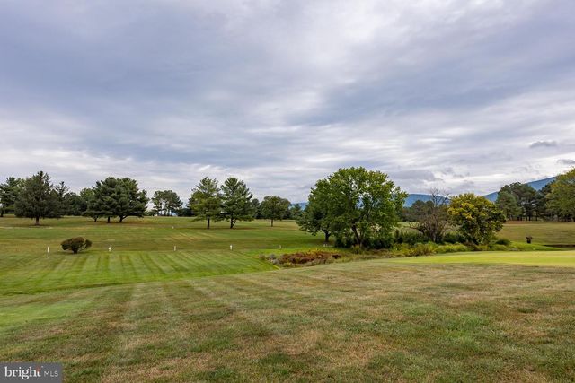 248 SHENVALEE DR, New Market, VA 22844