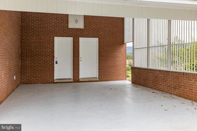 248 SHENVALEE DR, New Market, VA 22844