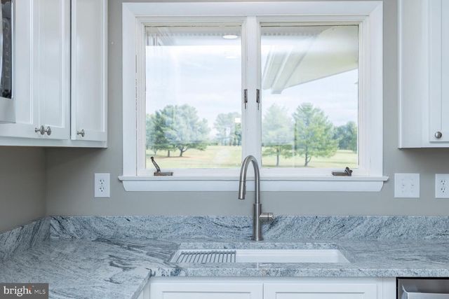 248 SHENVALEE DR, New Market, VA 22844