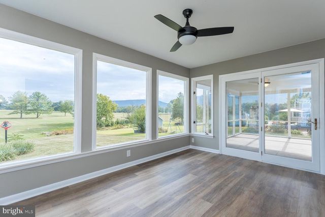 248 SHENVALEE DR, New Market, VA 22844