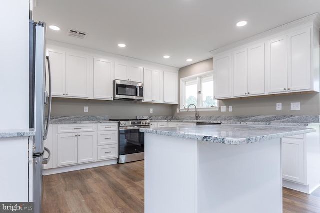 248 SHENVALEE DR, New Market, VA 22844