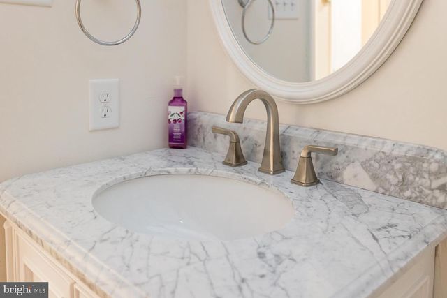 248 SHENVALEE DR, New Market, VA 22844