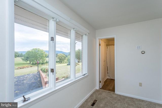 248 SHENVALEE DR, New Market, VA 22844