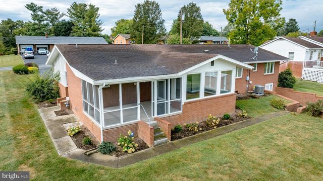 248 SHENVALEE DR, New Market, VA 22844