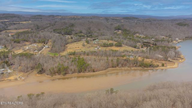 Lakeview Drive, Kingston, TN 37763