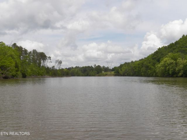 Lakeview Drive, Kingston, TN 37763