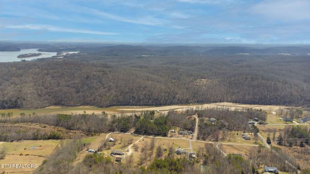 Lakeview Drive, Kingston, TN 37763