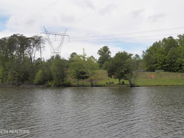 Lakeview Drive, Kingston, TN 37763