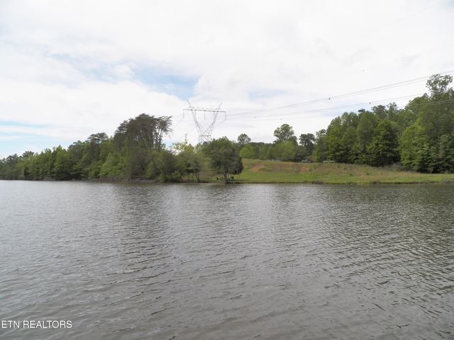Lakeview Drive, Kingston, TN 37763