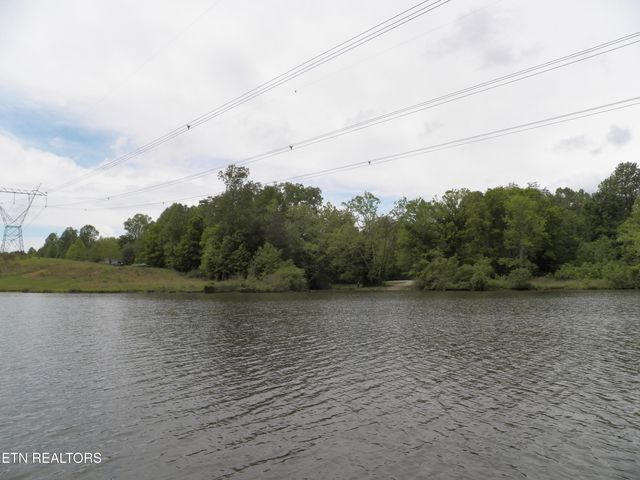 Lakeview Drive, Kingston, TN 37763