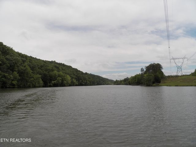 Lakeview Drive, Kingston, TN 37763
