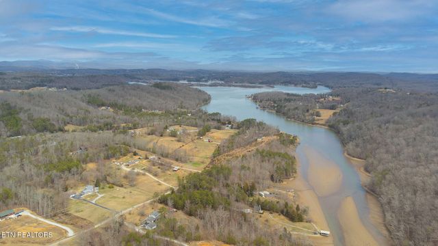 Lakeview Drive, Kingston, TN 37763
