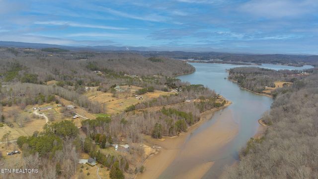 Lakeview Drive, Kingston, TN 37763