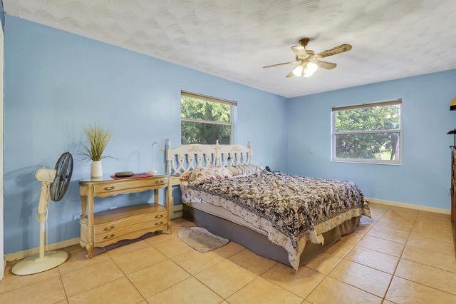 16296 81st Lane N, Loxahatchee, FL 33470