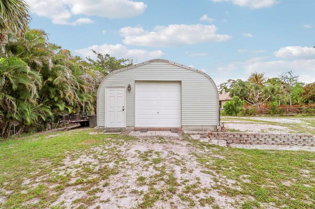 16296 81st Lane N, Loxahatchee, FL 33470