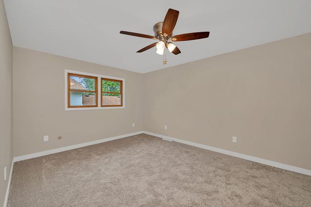 24253 S Edwin Drive, Channahon, IL 60410