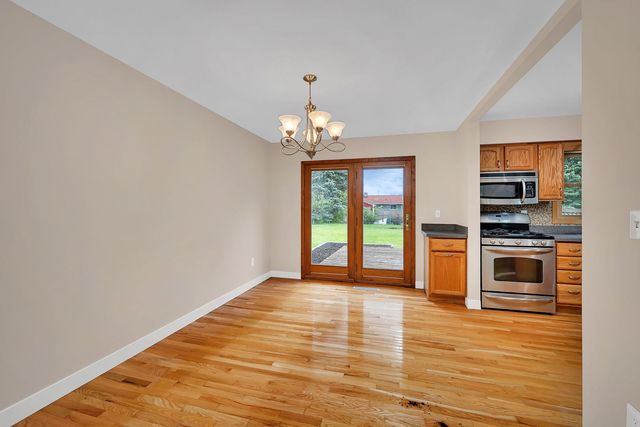 24253 S Edwin Drive, Channahon, IL 60410