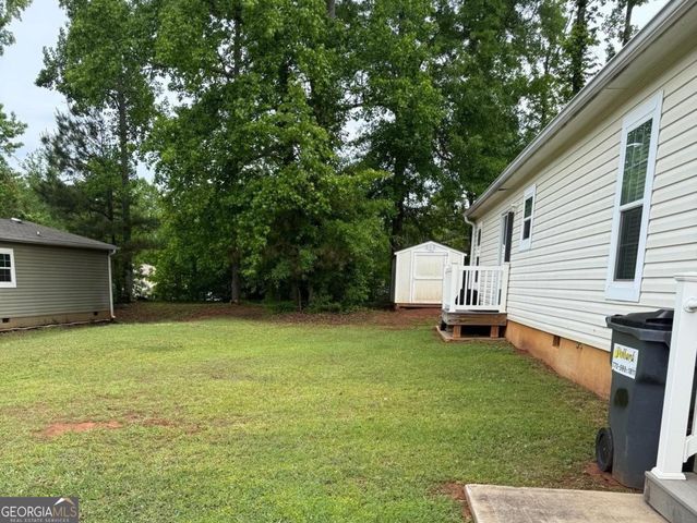 19 Redwood Circle, Newnan, GA 30263