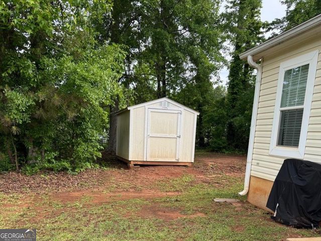 19 Redwood Circle, Newnan, GA 30263