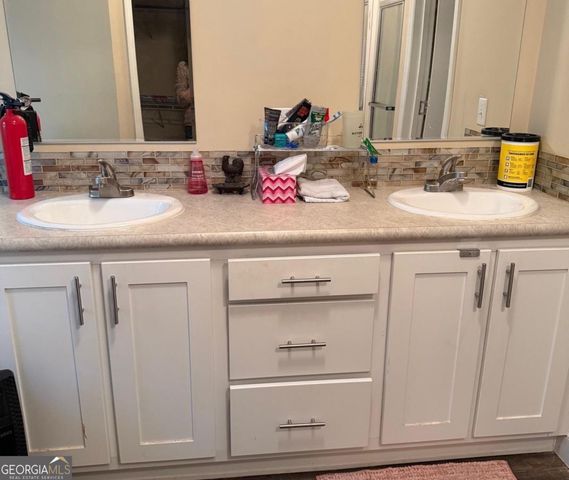 19 Redwood Circle, Newnan, GA 30263
