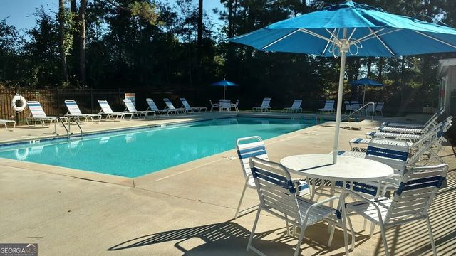 19 Redwood Circle, Newnan, GA 30263