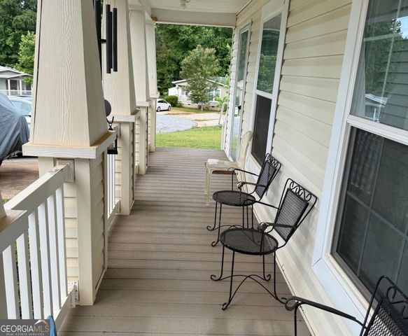 19 Redwood Circle, Newnan, GA 30263