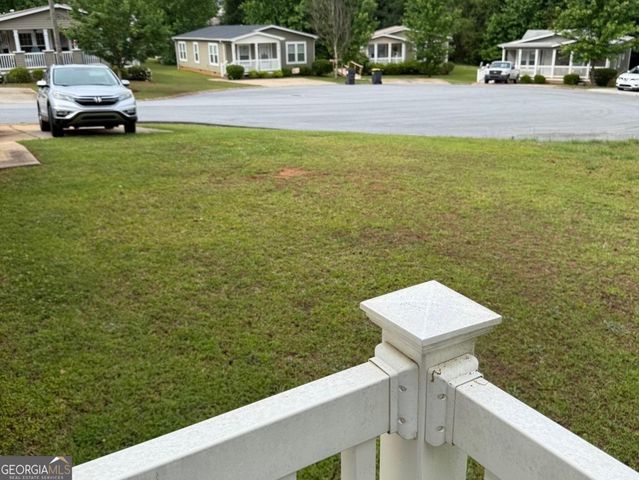 19 Redwood Circle, Newnan, GA 30263