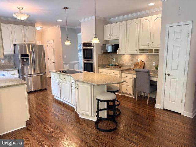 1702 BEARDS CREEK CT, Davidsonville, MD 21035