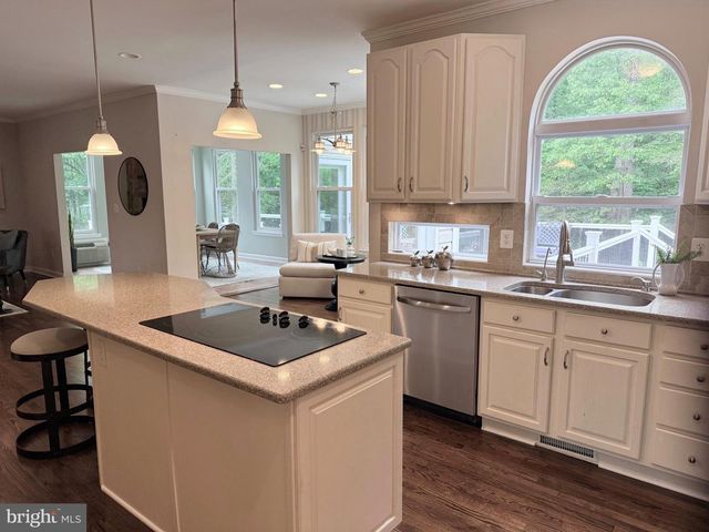 1702 BEARDS CREEK CT, Davidsonville, MD 21035
